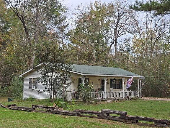 3rd image of 2115 Walnut Ln