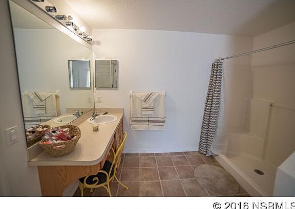 3rd image of 2225 Kumquat Dr