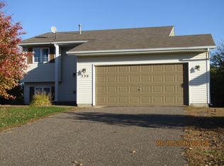 330 6th St NW, Maple Lake, MN 55358