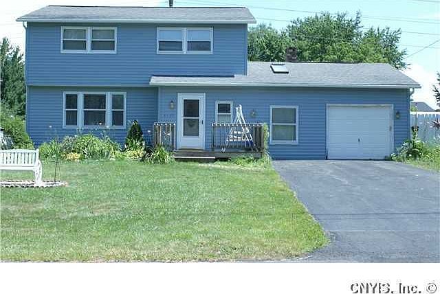 1st image of 4949 Trivet Dr N