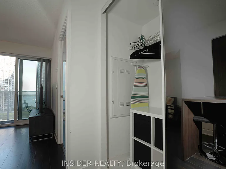 88 Harbour St #1409 — Photo 11