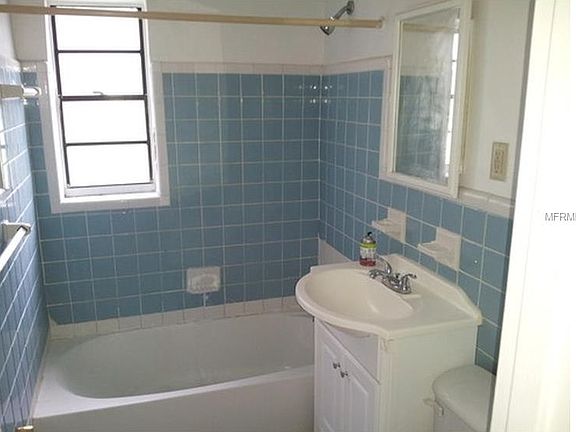 3rd image of 4420 W Lawn Ave