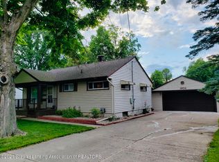 1904 Hillcrest St, Lansing, MI 48910