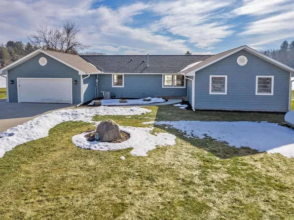 S510 Warbler Court, La Valle, WI 53941