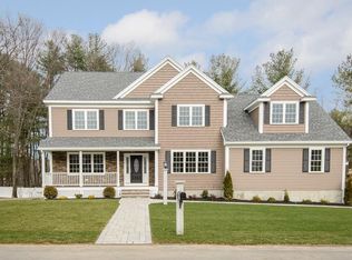 8 Brantwood Ln, Burlington, MA 01803