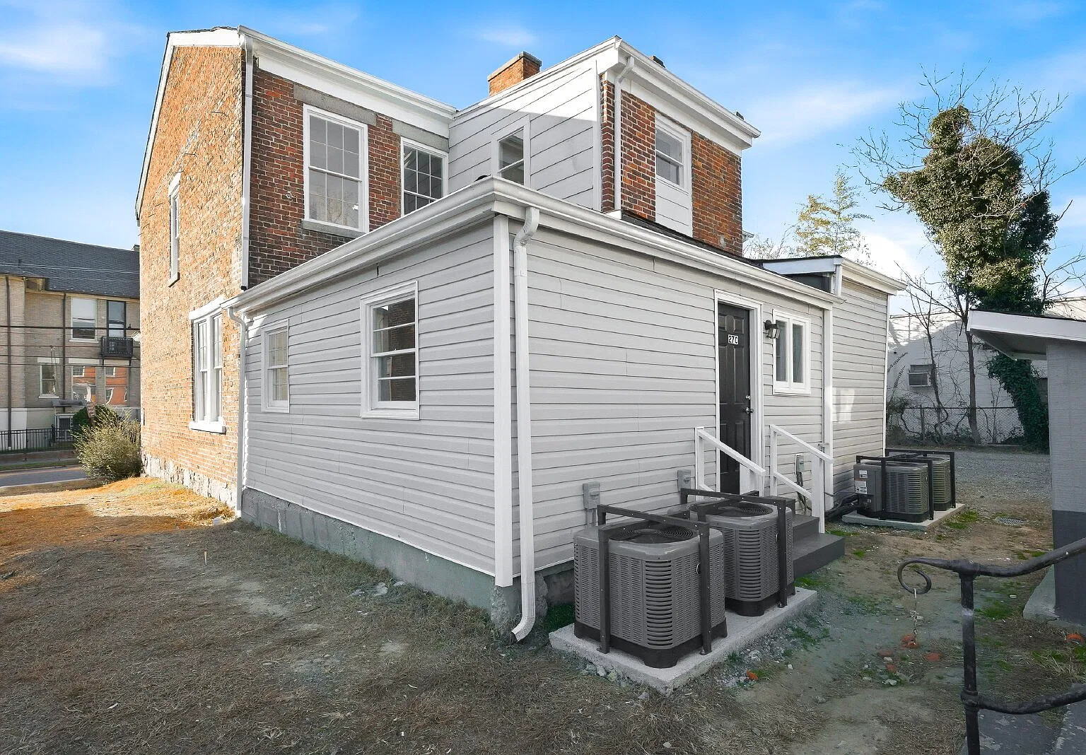 27 South Jefferson Street Unit C — Photo 2