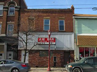 102 Brownsville Rd, Mt Oliver, PA 15210