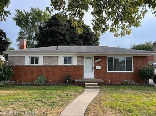 34203 Frances St, Westland, MI 48185