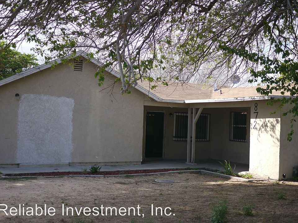 1st image of 872 E 2nd St