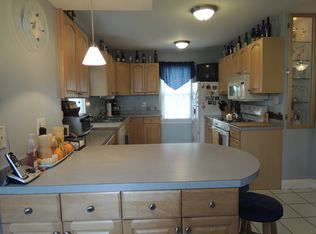 6 Center St, Woburn, MA 01801