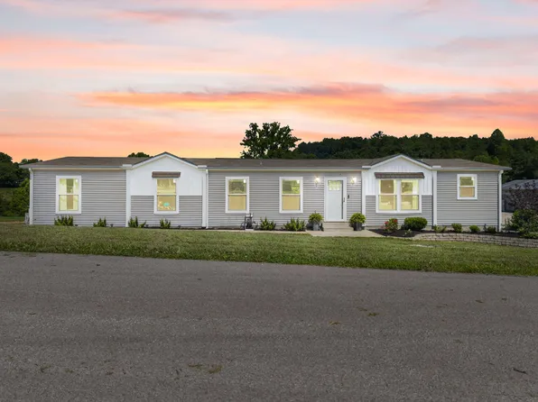 105 Summer Ridge Rd, Mount Sterling, KY 40353