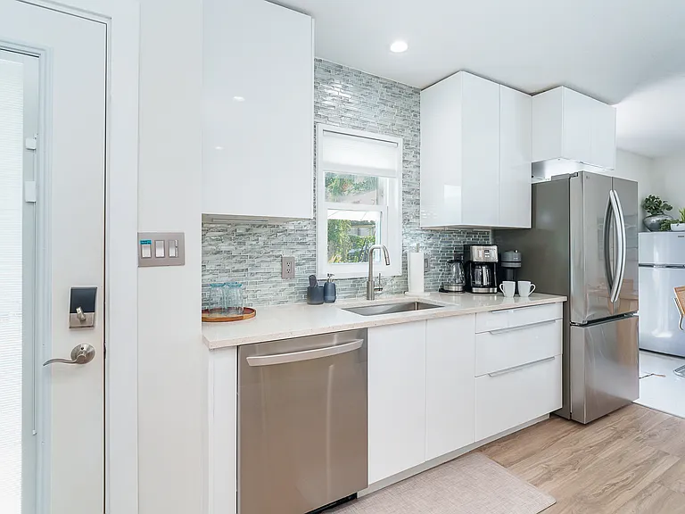 1140 S Moonmist Ct — Photo 4