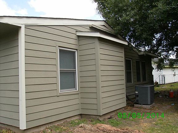 2nd image of 1220 W Hart Ave