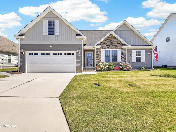 2313 Zircon Drive, Winterville, NC 28590