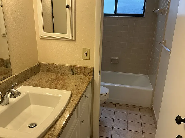 1 Lake Hollingsworth Dr #2 — Photo 17