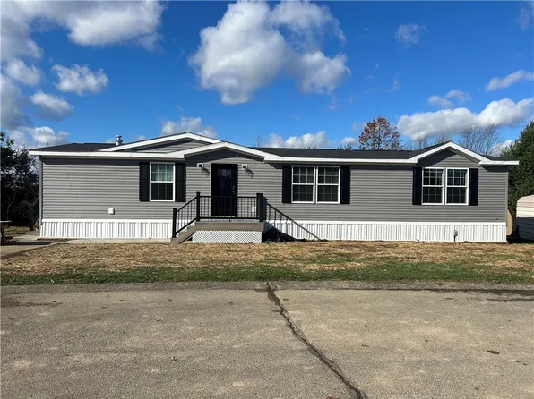 148 Marylynn Ln, Valencia, PA 16059