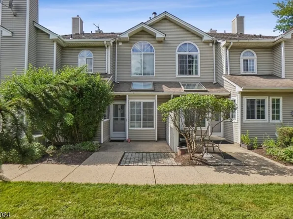 13 Birchwood Road, Bedminster Twp., NJ 07921