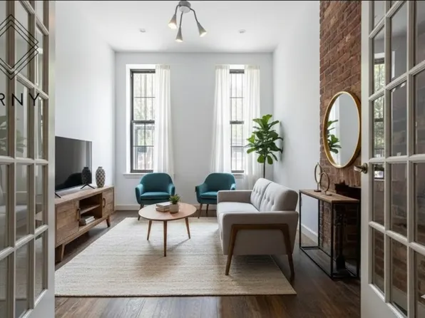 743 Park Avenue image 1 of 6