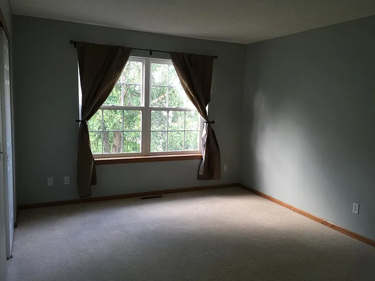 1023 Providence Dr #TOWNHOUSE — Photo 8