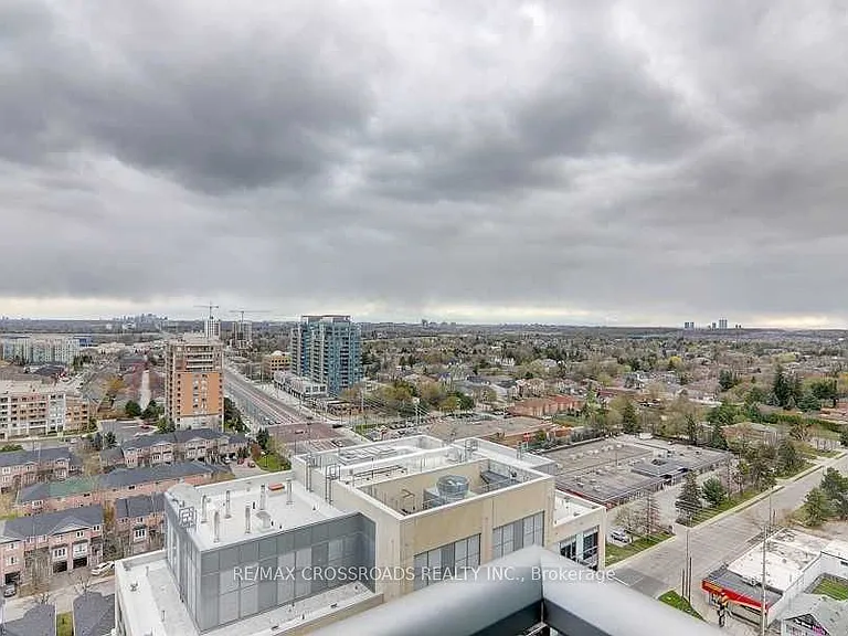 9201 Yonge St #1704 — Photo 30