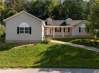 2026 Kay Neva Ln, Charleston, WV 25312