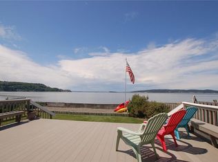 1305 Arrowhead Rd, Camano Island, WA 98282