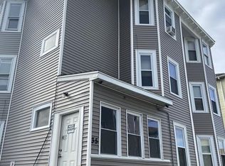 35 Lafayette St APT 2L, Worcester, MA 01608