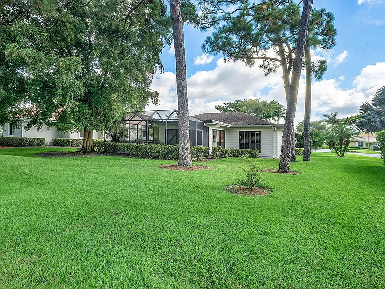 6403 Eastpointe Pines St — Photo 27