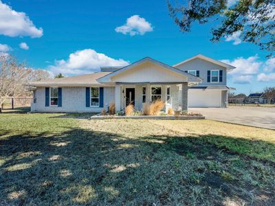 214 Twin Lakes Dr, Waxahachie, TX, 75165