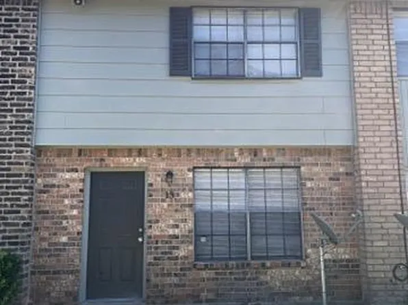 2700 N 16th St, Beaumont, TX