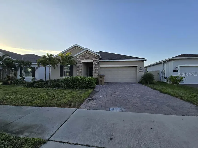 6336 Chirpine Ln — Photo 2