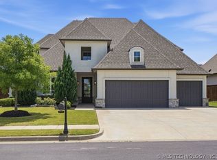 714 W 110th St S, Jenks, OK 74037
