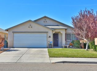 13414 Merry Oaks St, Victorville, CA 92392