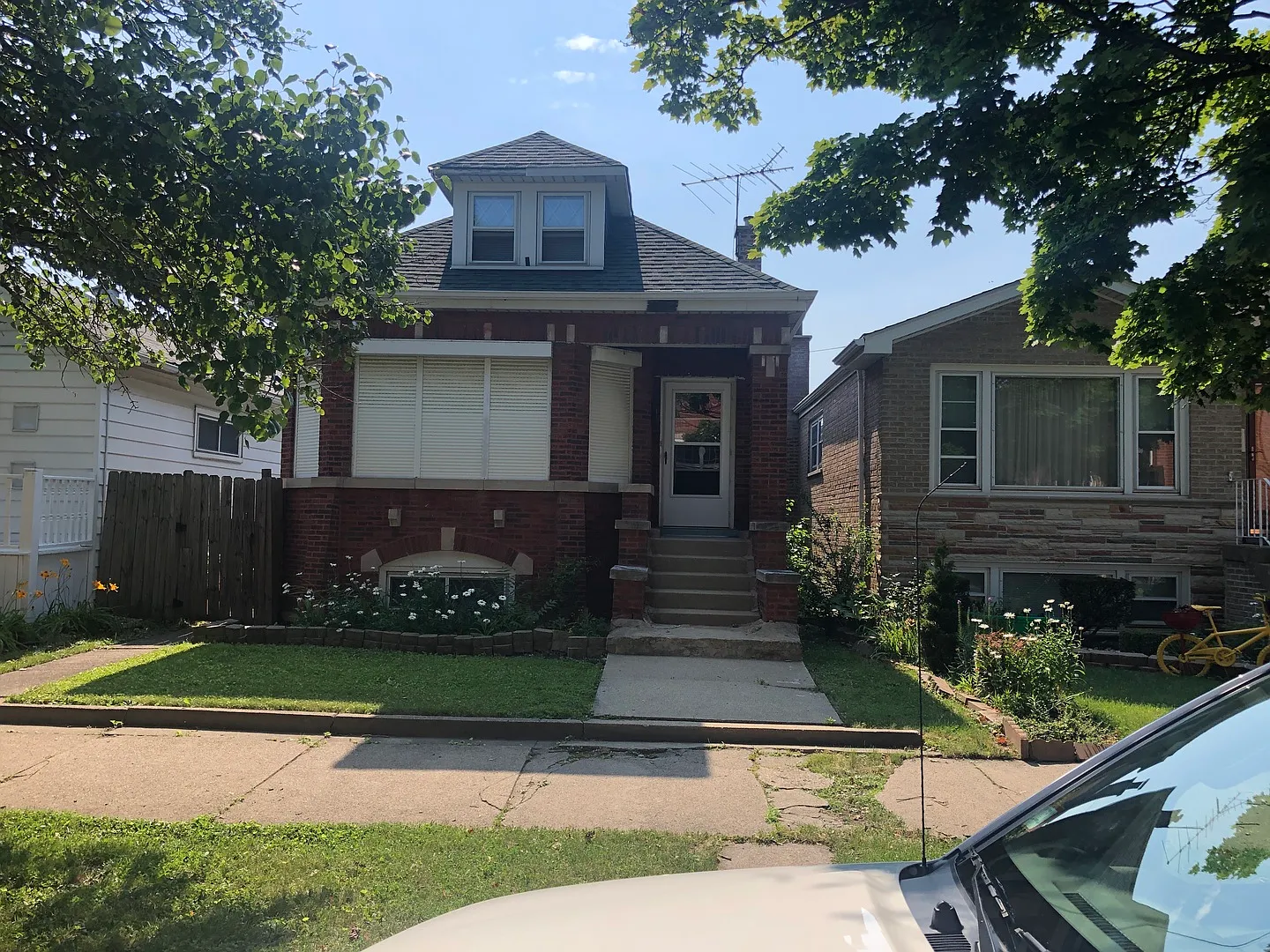6206 S Knox Ave photo 1