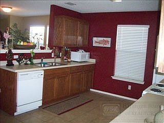 5th image of 26060 Meredith St