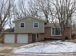 3231 SW 33rd St, Topeka, KS 66614