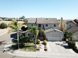8392 Dandelion Dr, Elk Grove, CA 95624