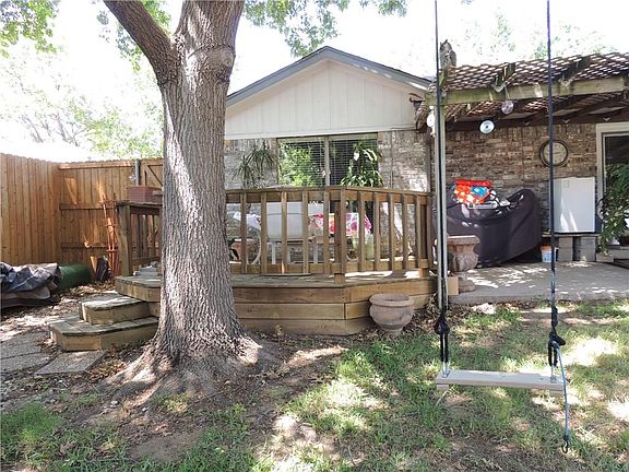 5th image of 2003 Willowwood St