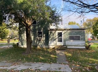 131 W Market St, Piper City, IL 60959