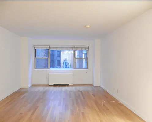 Rented by Starts New York Realty LLC | media 2