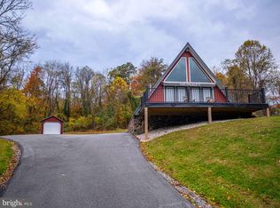 12076 Point Rd, Huntingdon, PA 16652