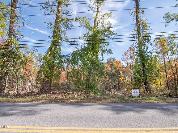 5th image of 93a Sand Hill Road