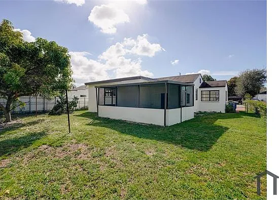 3 bed, 1200 sqft, $3,900 — Photo 4