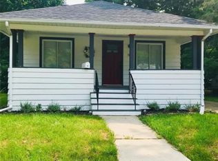 714 Dickinson St, Flint, MI 48504