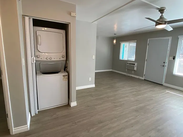 4533 Contour Blvd. — Photo 9