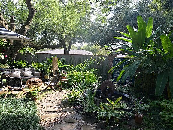 5th image of 407 Live Oak Dr