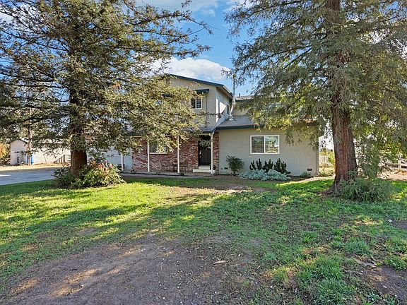 2nd image of 12622 E Harney Ln