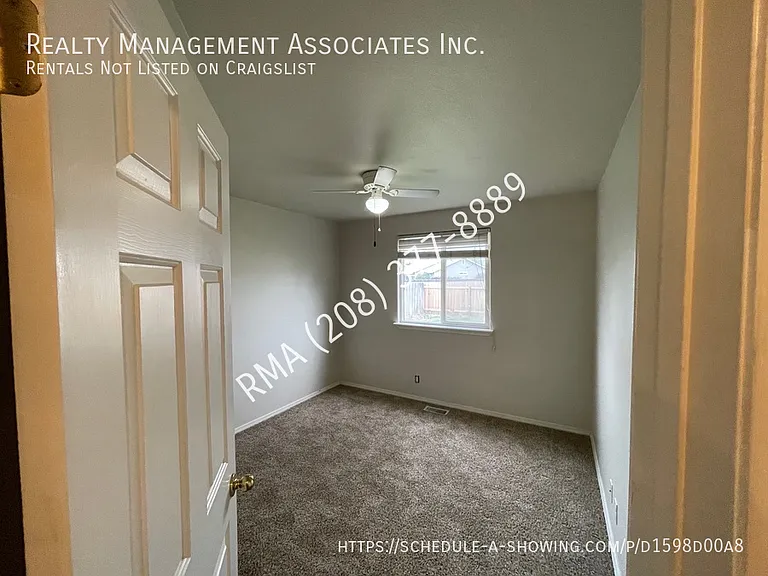 623 E Woodbury Dr — Photo 6