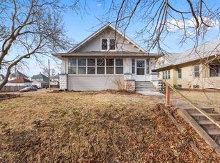 2002 Lillie Ave, Davenport, IA 52804