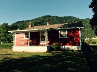 10049 Highway 107, Tuckasegee, NC 28783